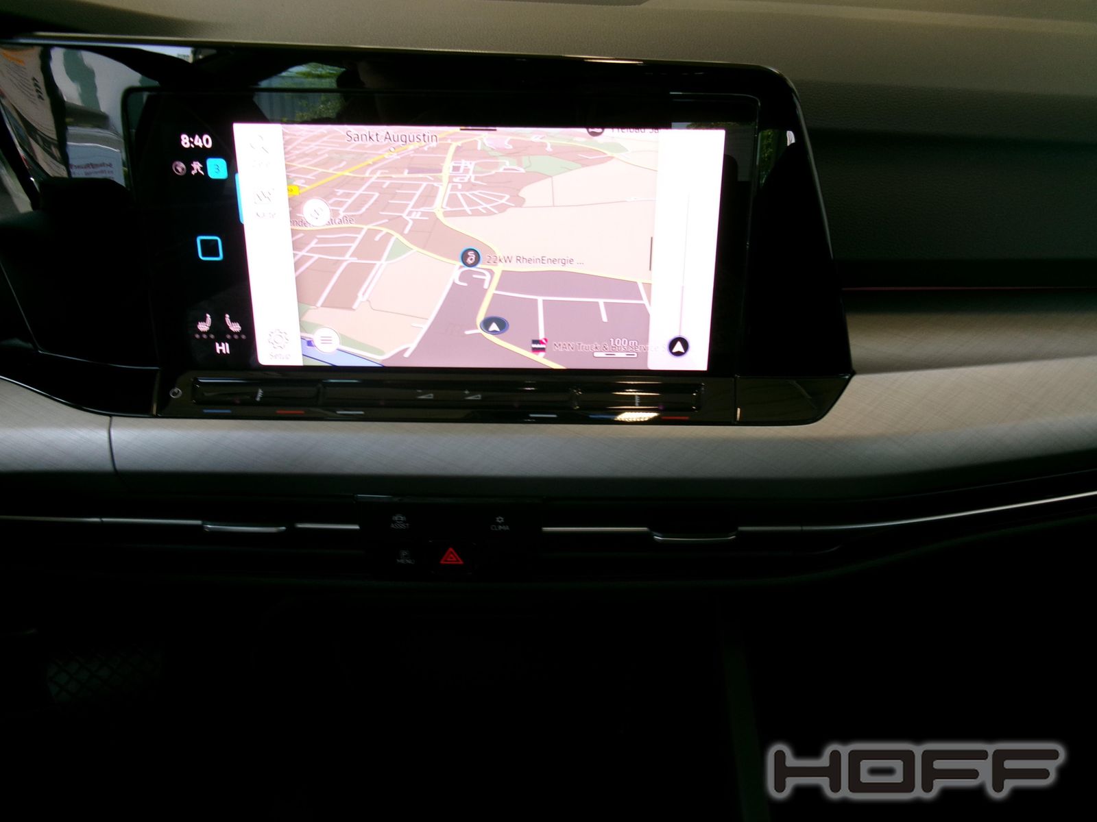 Volkswagen Golf Variant eTSI Life - Samsaru's Car Outlet