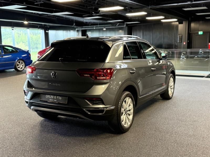 Volkswagen T-Roc 1.5 TSI SPORT - Samsaru's Car Outlet