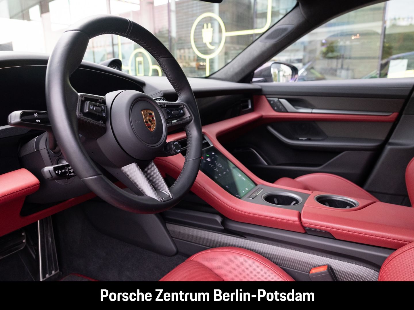 Porsche Taycan Turbo S Sport Turismo Burmester LED