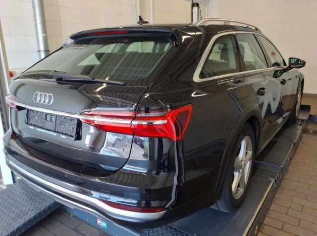 Audi A6 allroad quattro 45 TDI Stronic - Samsaru's Car Outlet