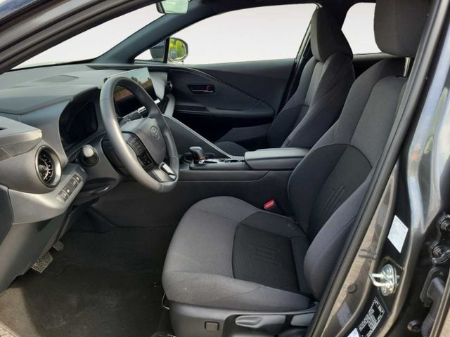 Toyota C-HR 1.8 Hybrid Team Deutschland Navi Digitales