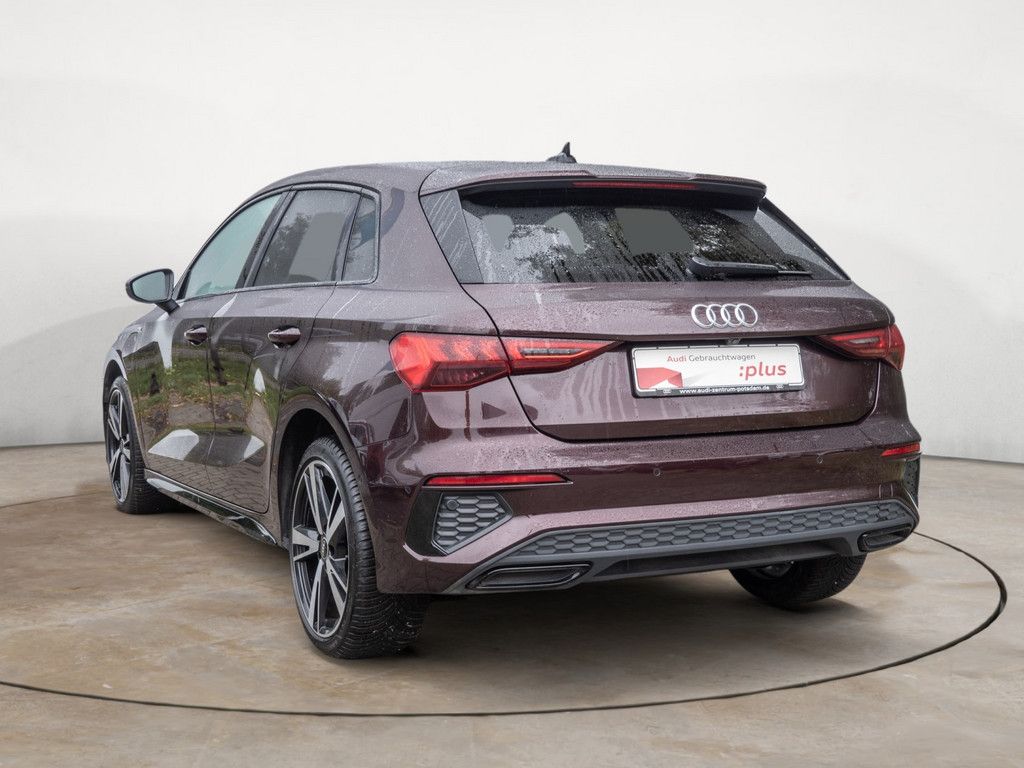 Audi A3 Sportback 40TFSI S line MATRIX NAVI PANORAMA