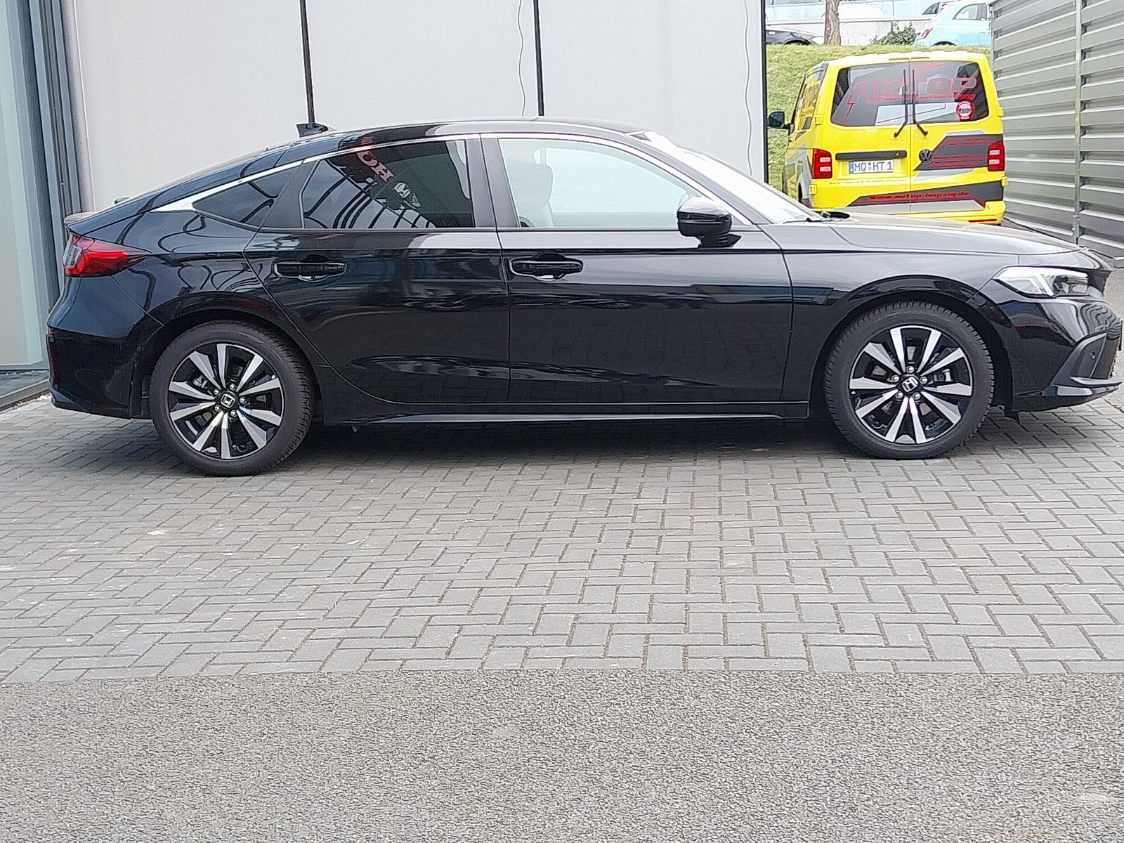 Honda Civic e:HEV Elegance/Allwetterreifen