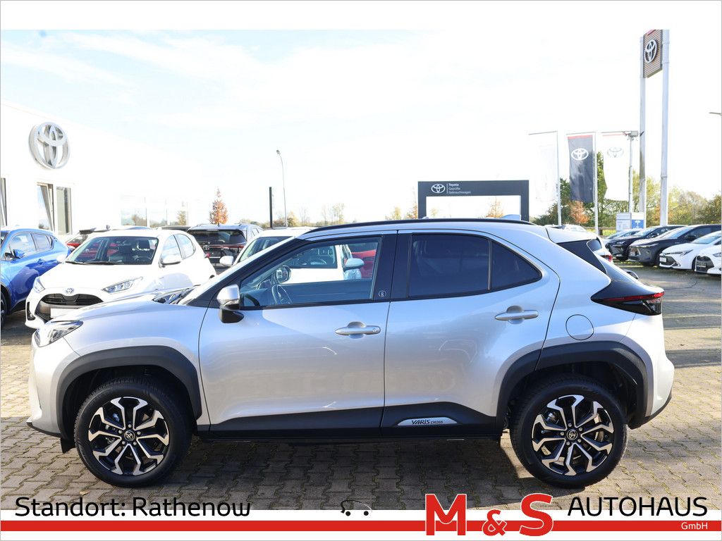 Toyota Yaris Cross 1.5 Hybrid FWD Team Deutschland