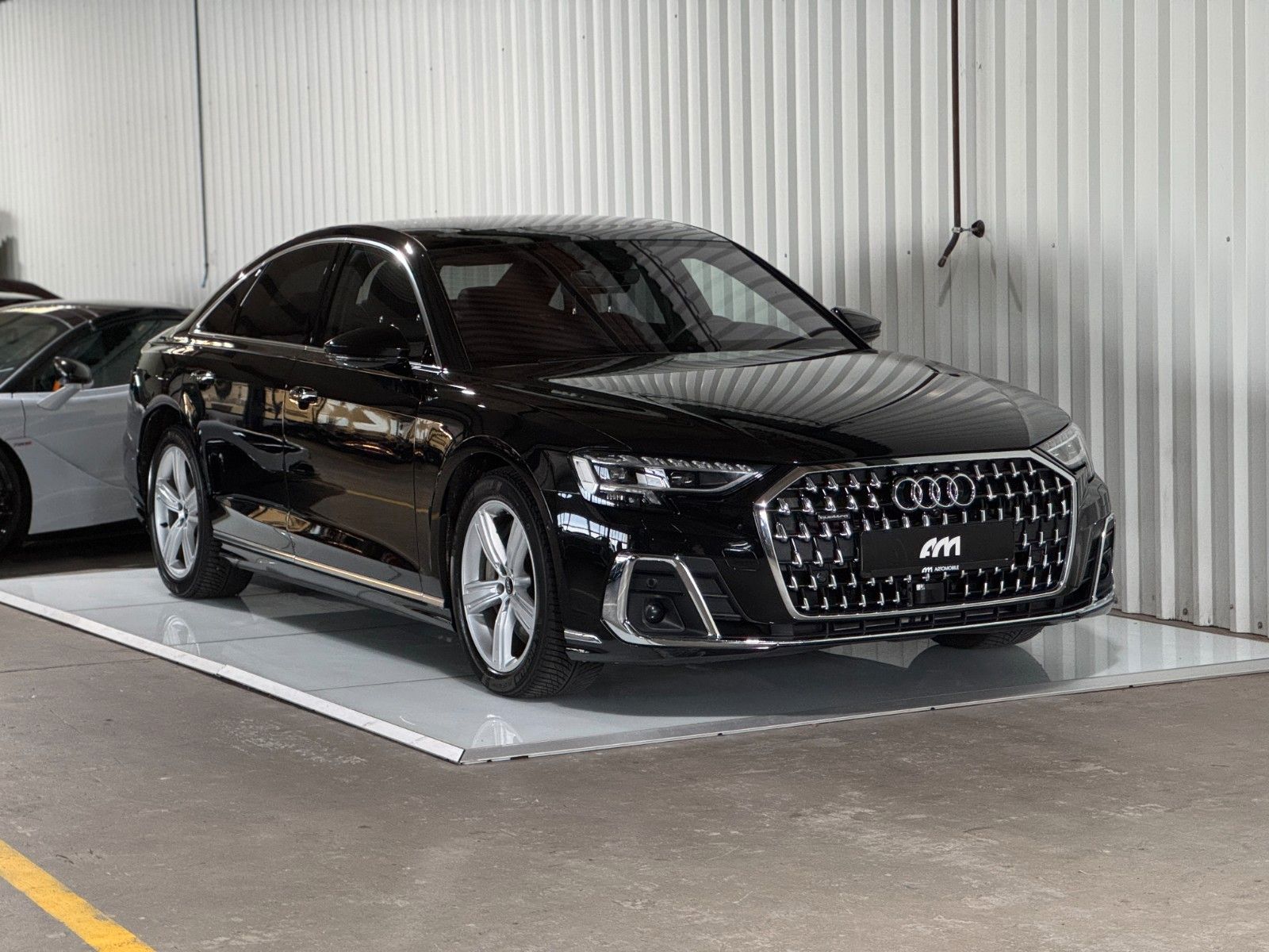 Audi A8 55 TFSI quattro - Samsaru's Car Outlet