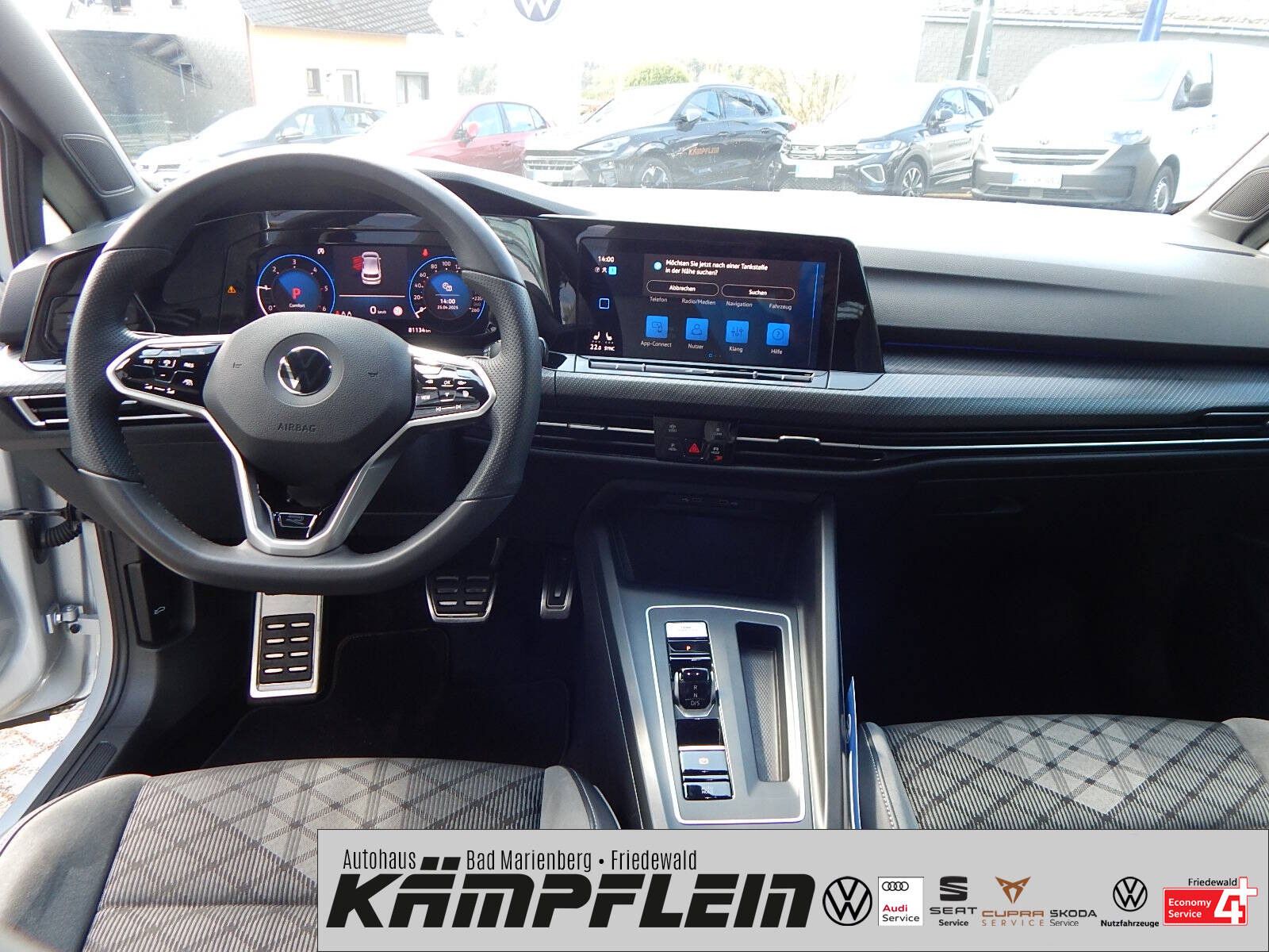 Volkswagen Golf R-Line 2.0TDI DSG - Samsaru's Car Outlet