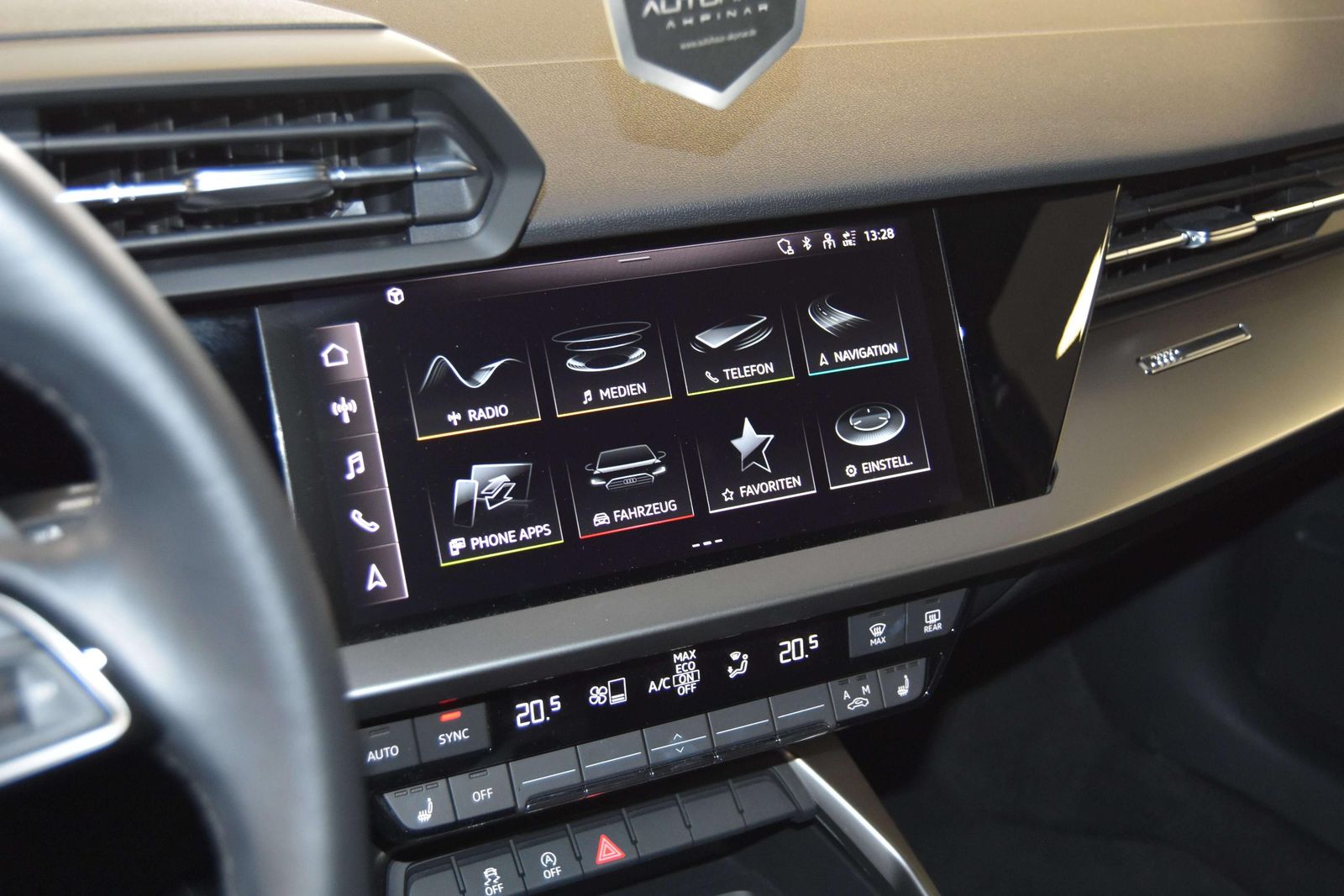 Audi A3 35 TFSI 19ZOLL S-Line 1HAND ACC LED ADVANCED