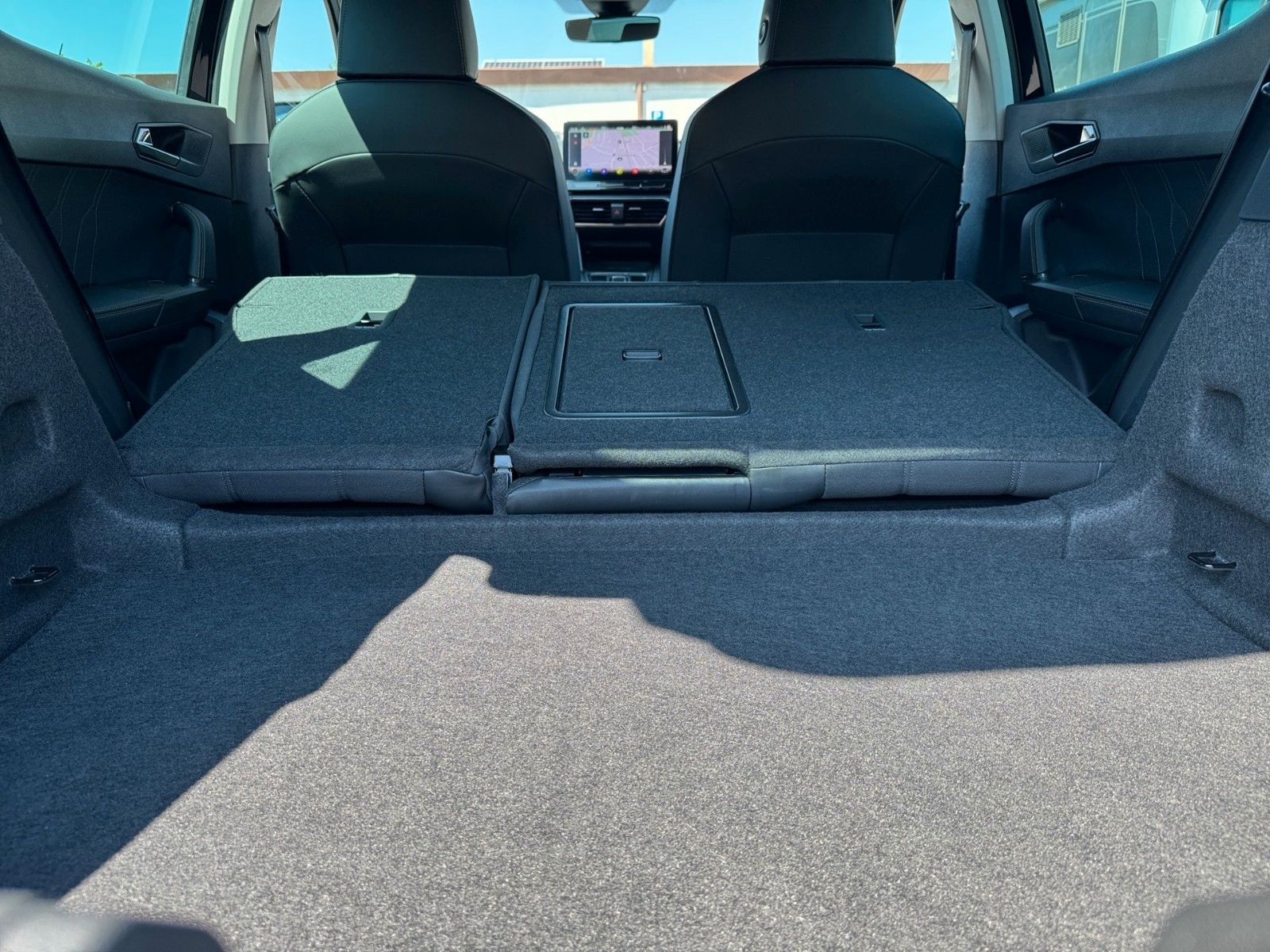 Cupra Leon 1.5 eTSI - Samsaru's Car Outlet