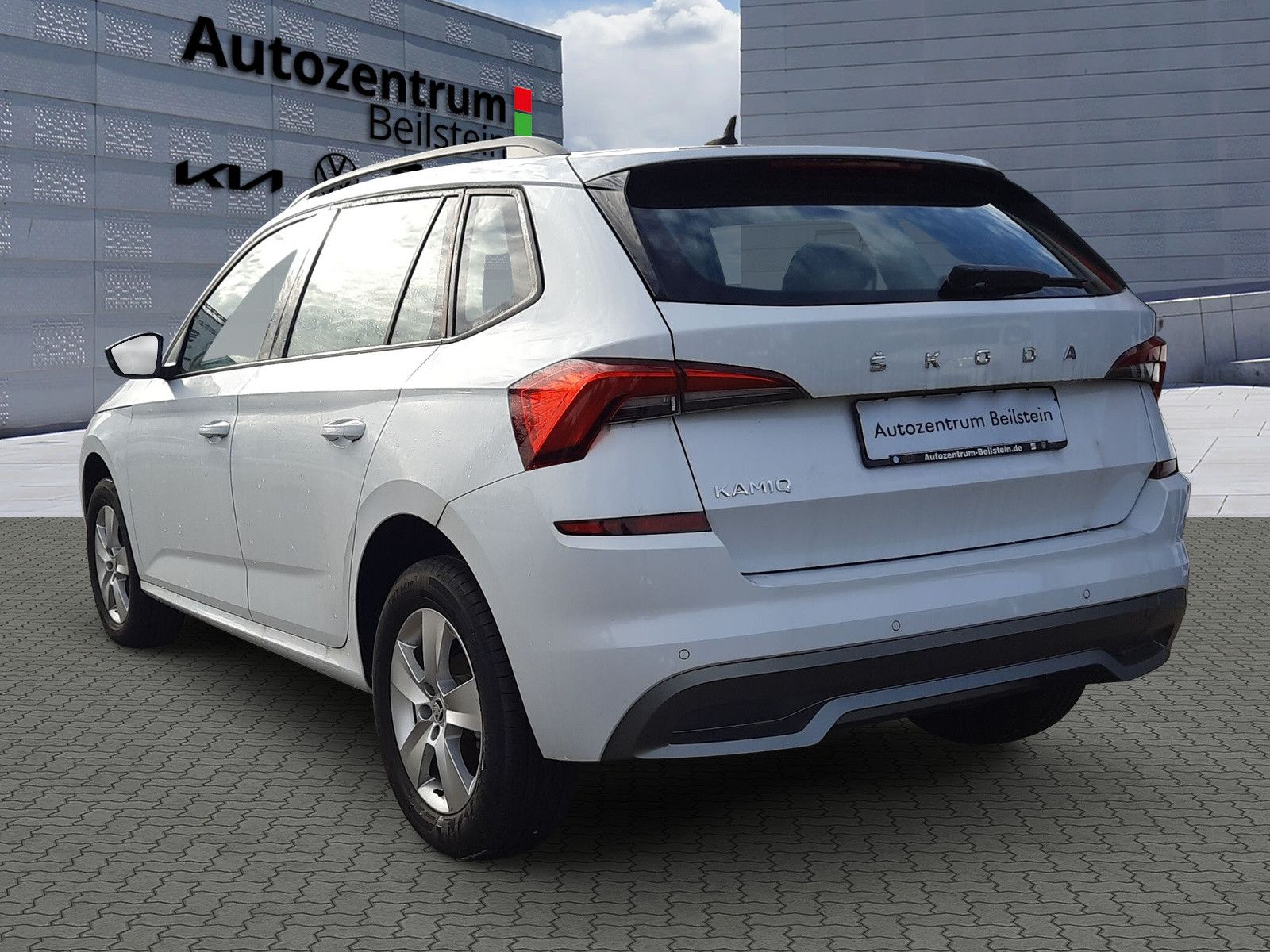 Skoda Kamiq 1.0 TSI Ambition - Samsaru's Car Outlet