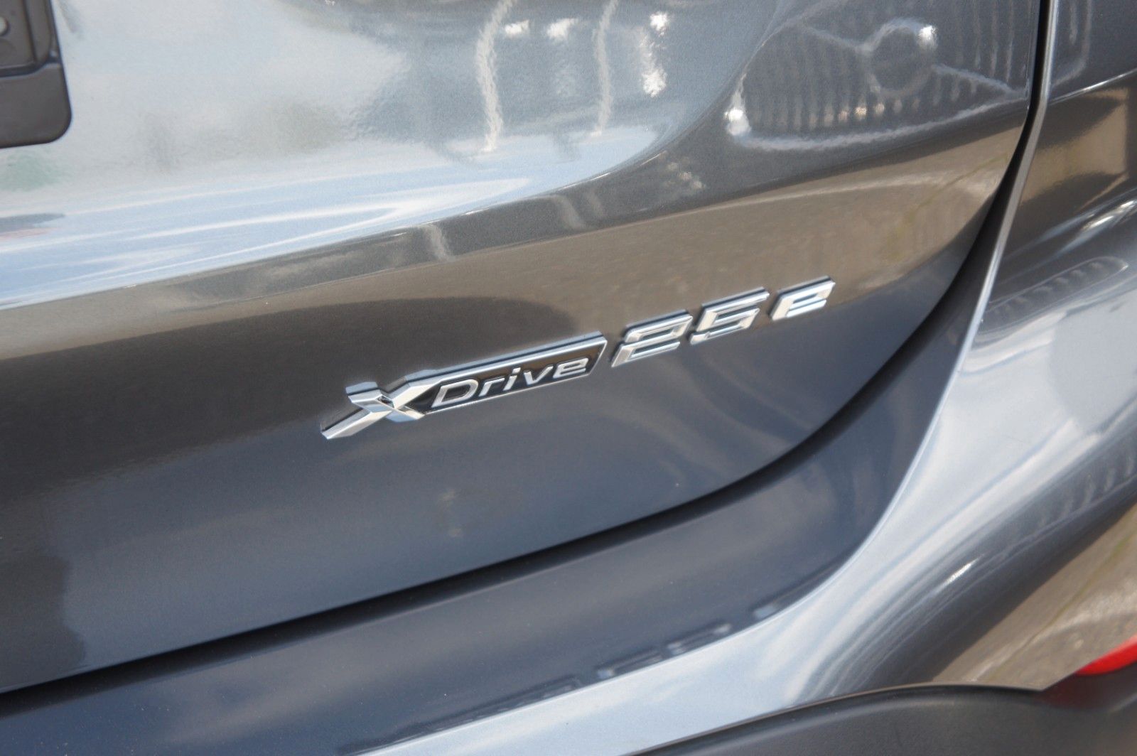 BMW X1 xDrive 25e xLine - Samsaru's Car Outlet
