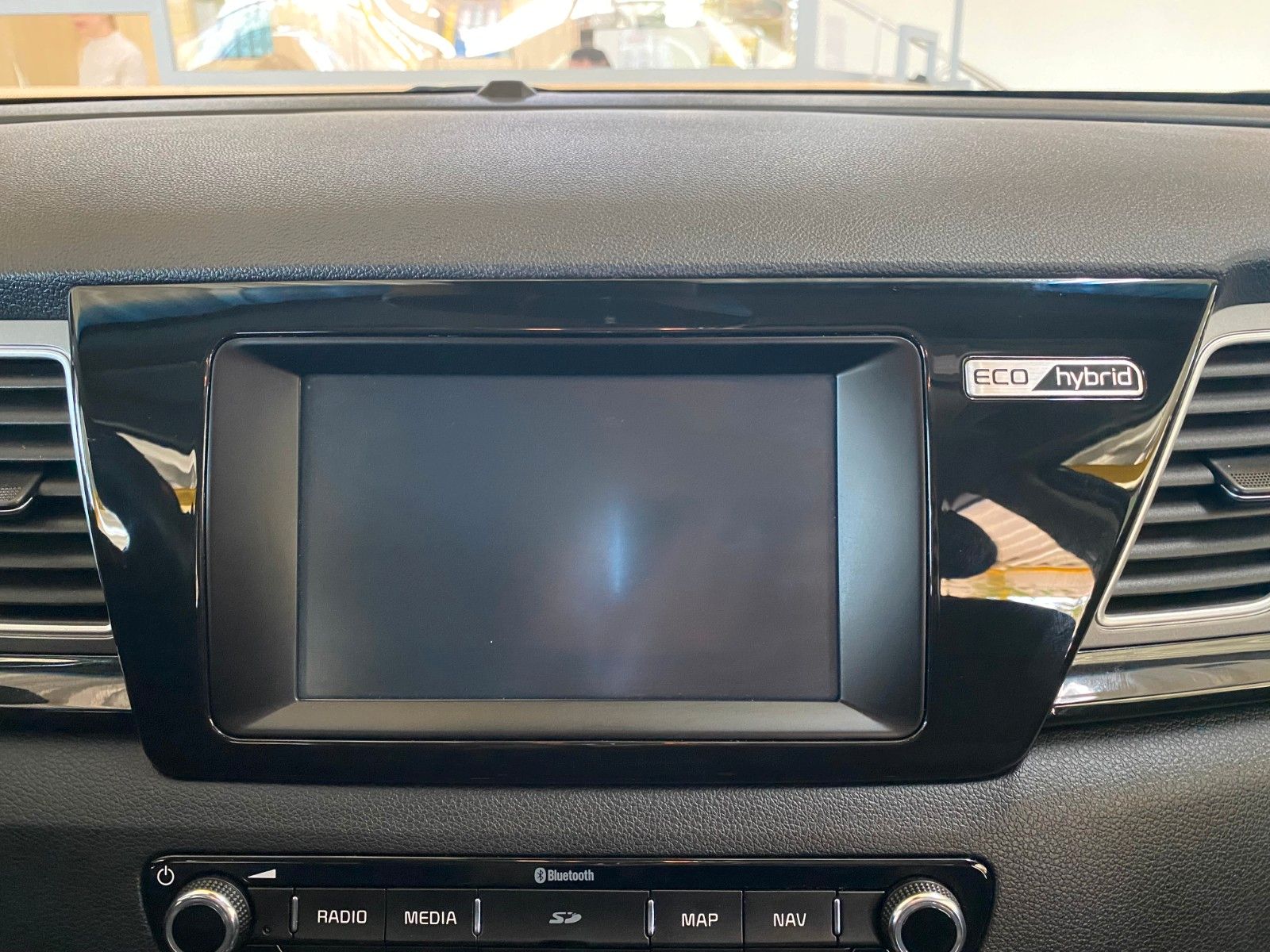 Kia Niro Vision - Samsaru's Car Outlet