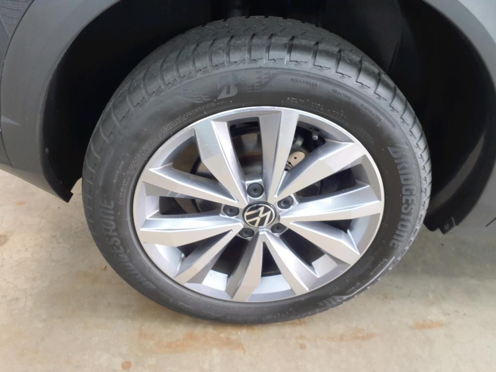 Volkswagen T-Roc Style 1.5 TSI DSG - Samsaru's Car Outlet