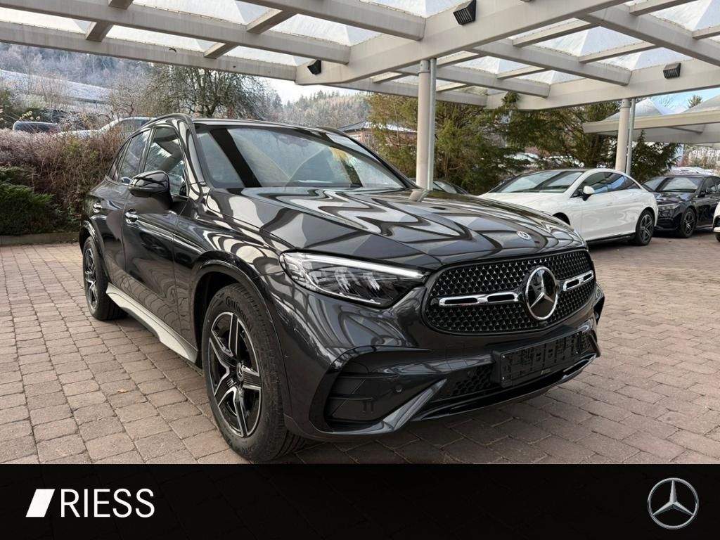 Mercedes-Benz GLC 220 d 4M AMG Sport Night Distr Pano AHK Ambi