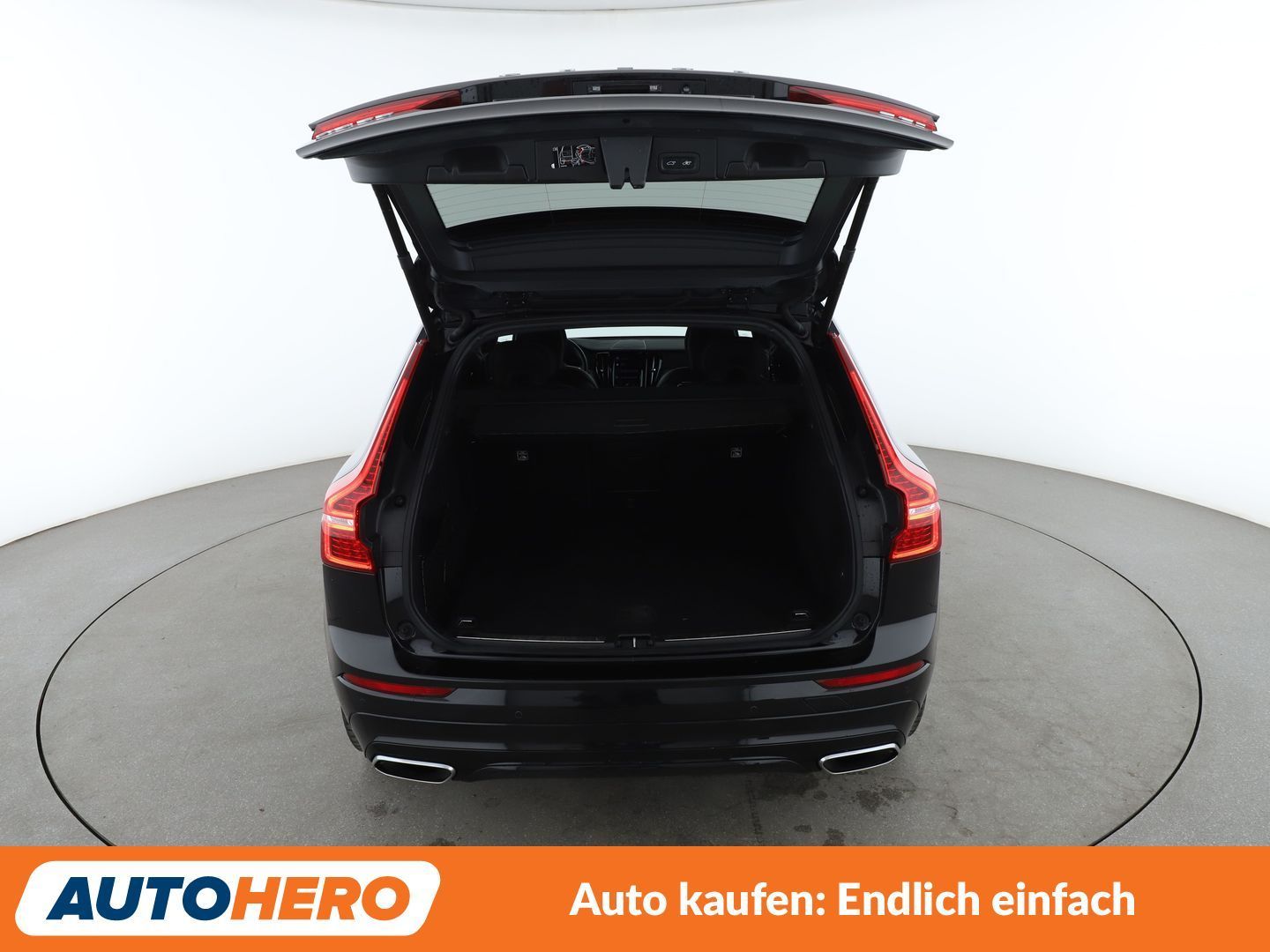 Volvo XC60 2.0 B5 Diesel R-Design AWD Aut.*NAVI*HK*ACC