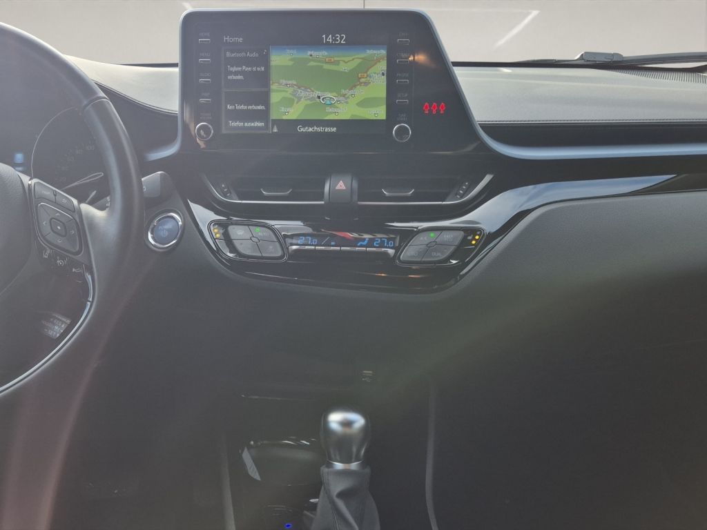 Toyota C-HR 2.0 Hybrid Team Deutschland