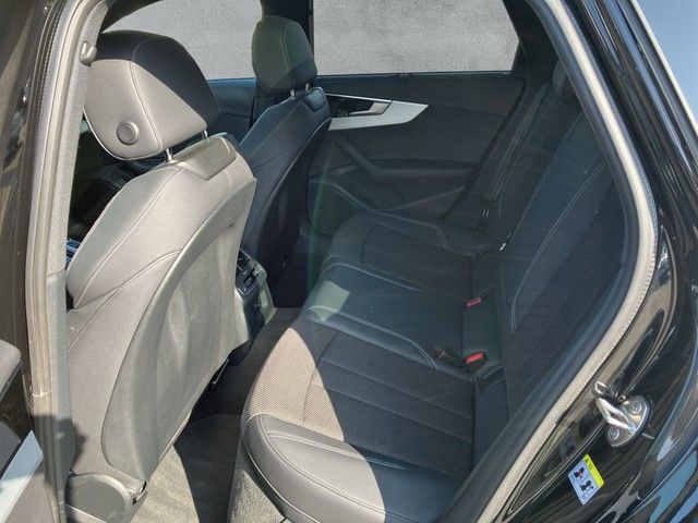 Audi A4 Avant 40 TFSI quattro S-tronic S-line AHK PAN