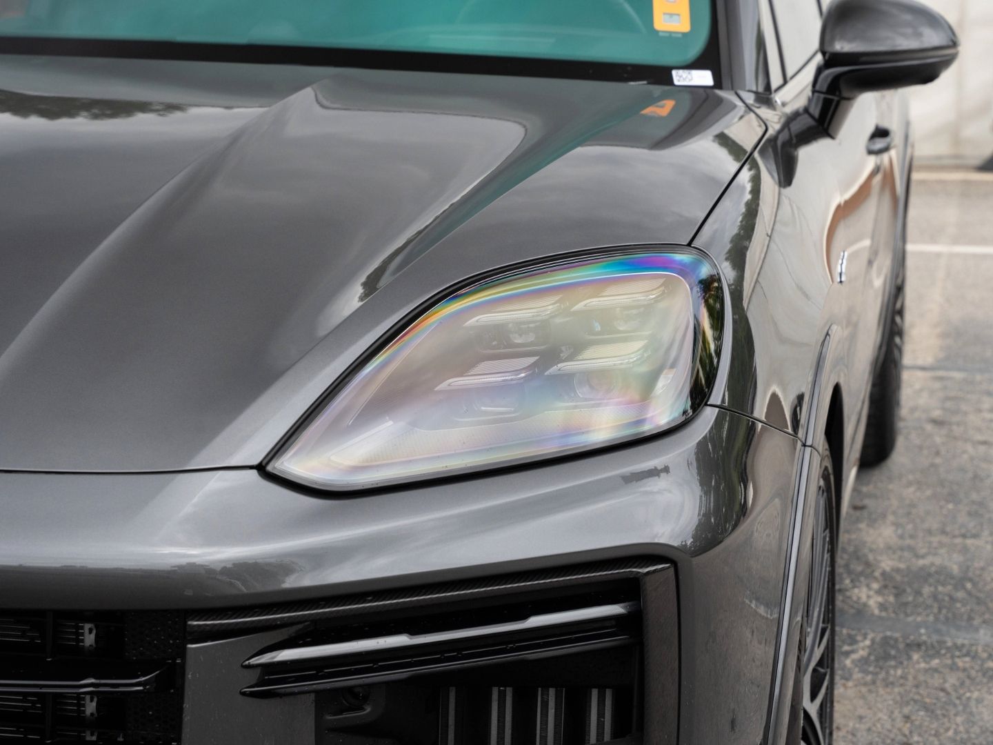 Porsche Cayenne Turbo E-Hybrid PDCC Carbon Design Paket