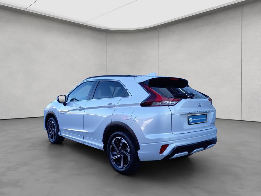 Mitsubishi Eclipse Cross Plug-In Hybrid 4WD Select