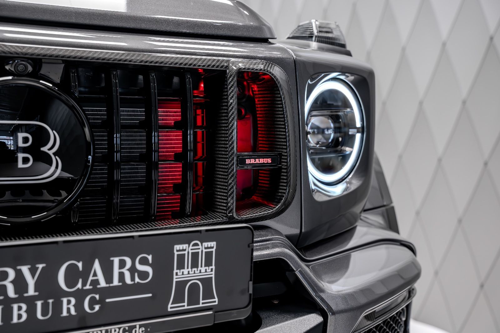 Mercedes-Benz G 63 AMG BRABUS - Samsaru's Car Outlet