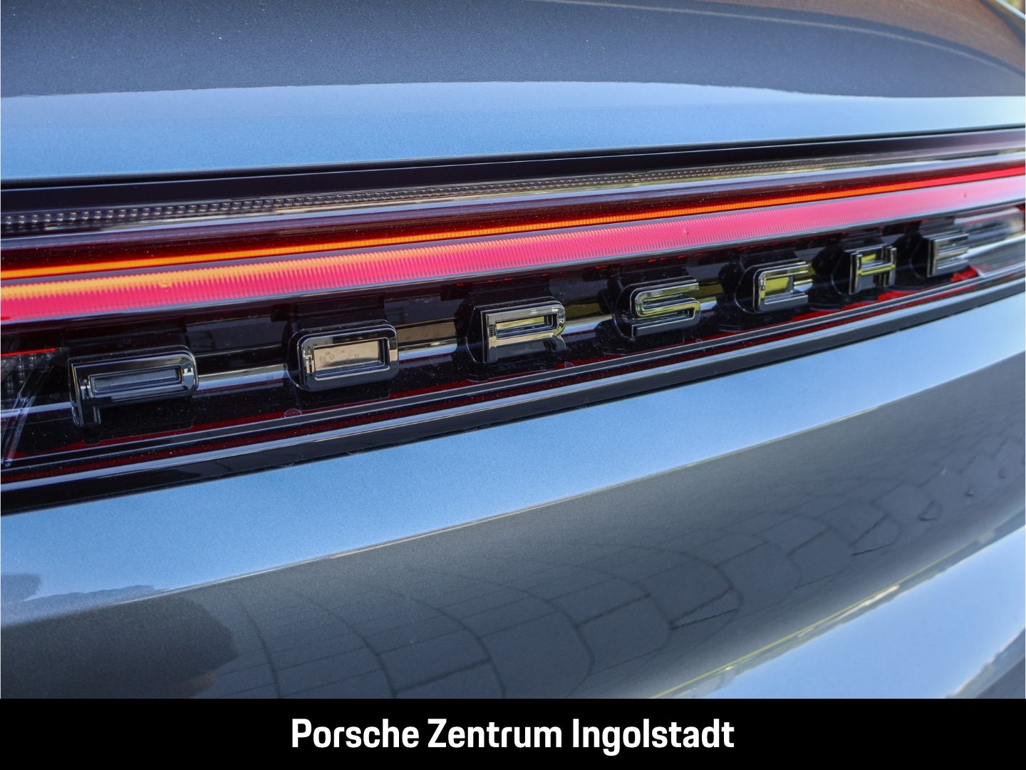 Porsche Cayenne E-Hybrid, Panorama, el. AHK, Luftfederun