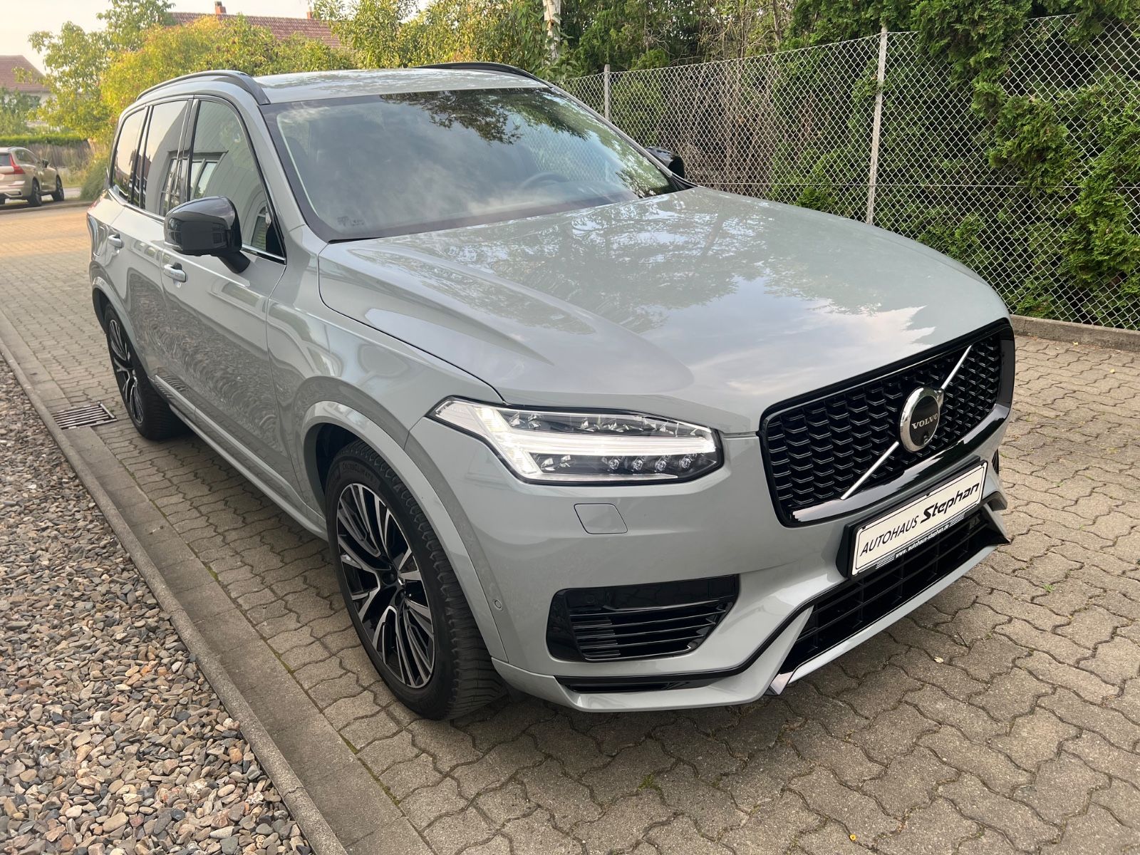Volvo XC90 Recharge T8 AWD Plus Dark Autom. GARANTIE