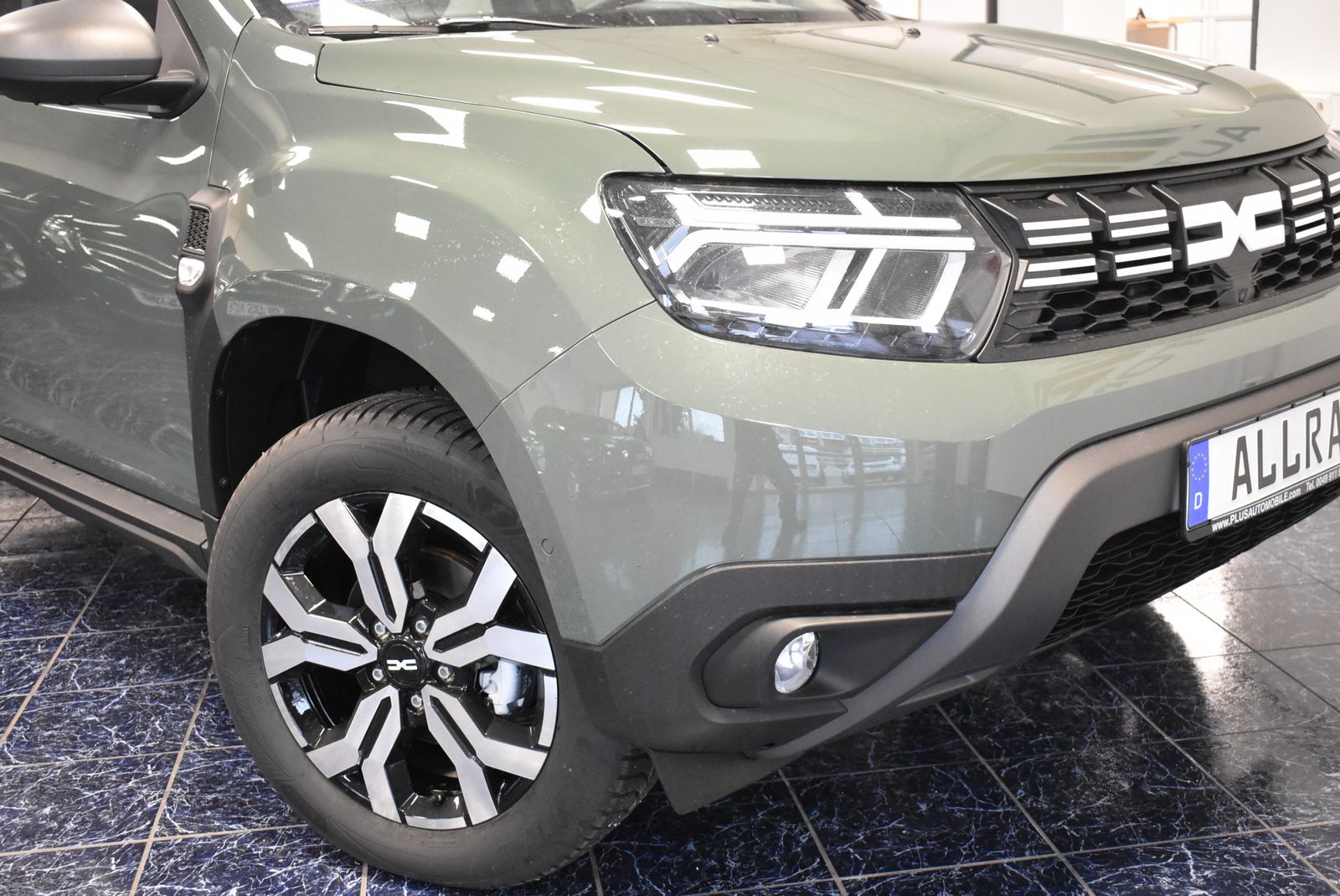 Dacia Duster dCI 115 4WD Journey - Samsaru's Car Outlet