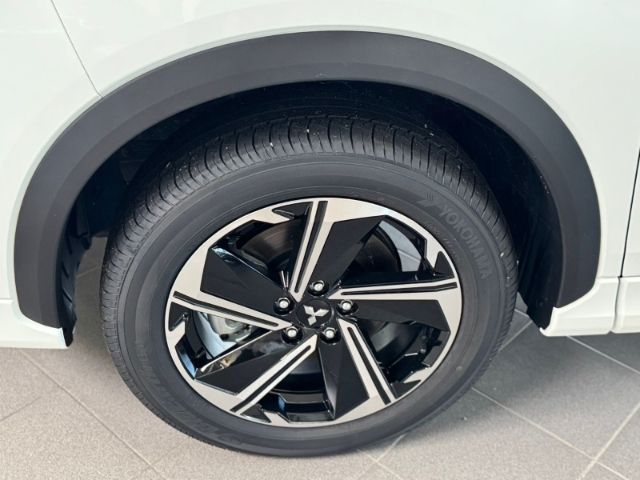 Mitsubishi Eclipse Cross Mitsubishi Plug-In Hybrid Plus MJ2