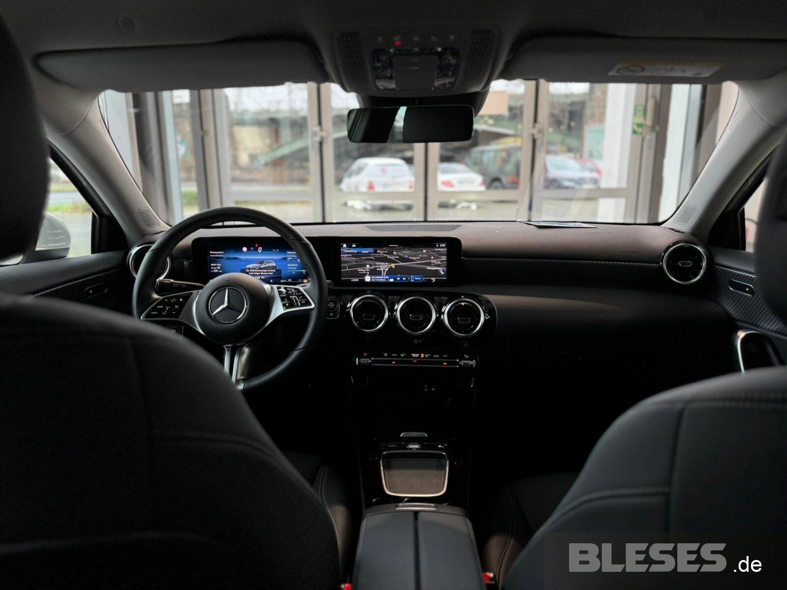 Mercedes-Benz A 180 Progressive - Samsaru's Car Outlet