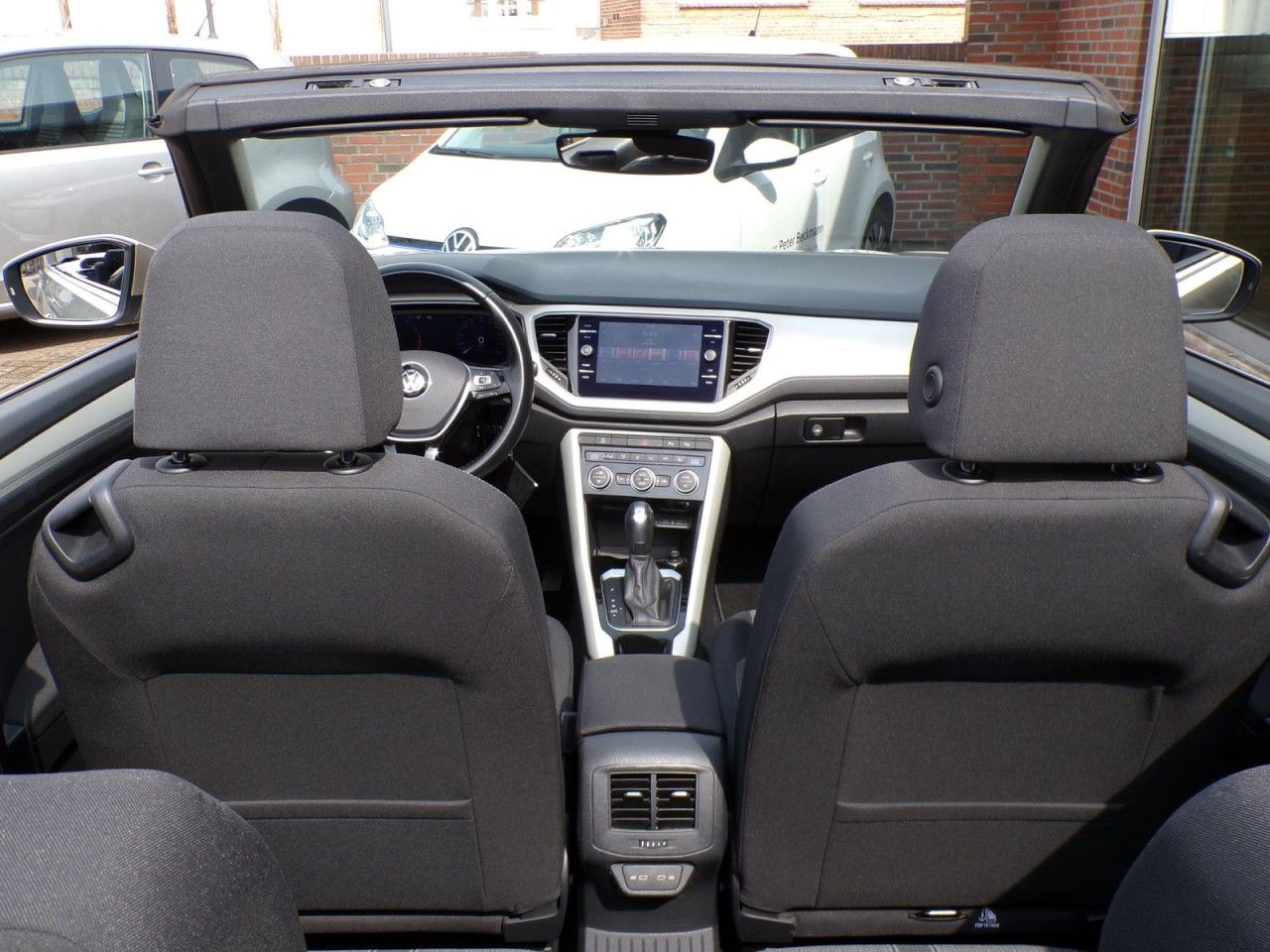 Volkswagen T-ROC CABRIOLET 1.5 TSI - Samsaru's Car Outlet