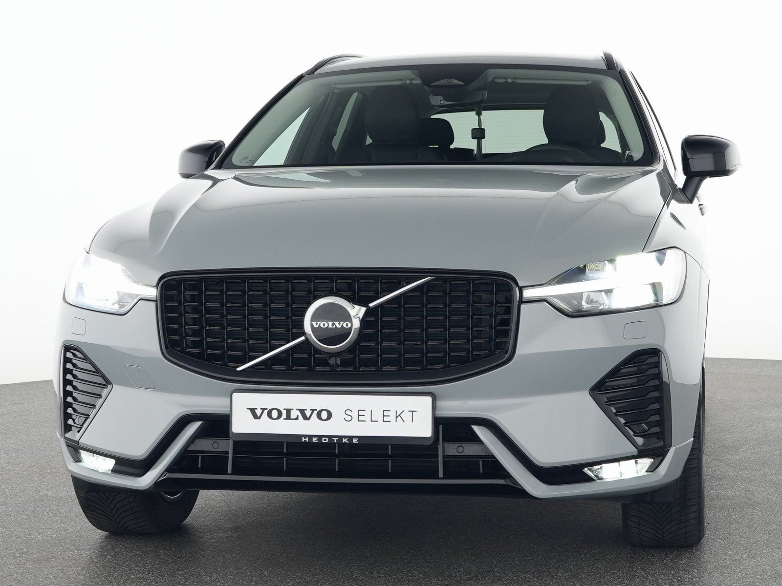 Volvo XC60 B4 Diesel Geartronic Plus Dark