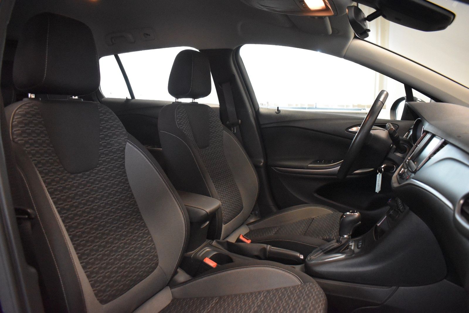 Opel Astra K Sports Tourer - Samsaru's Car Outlet