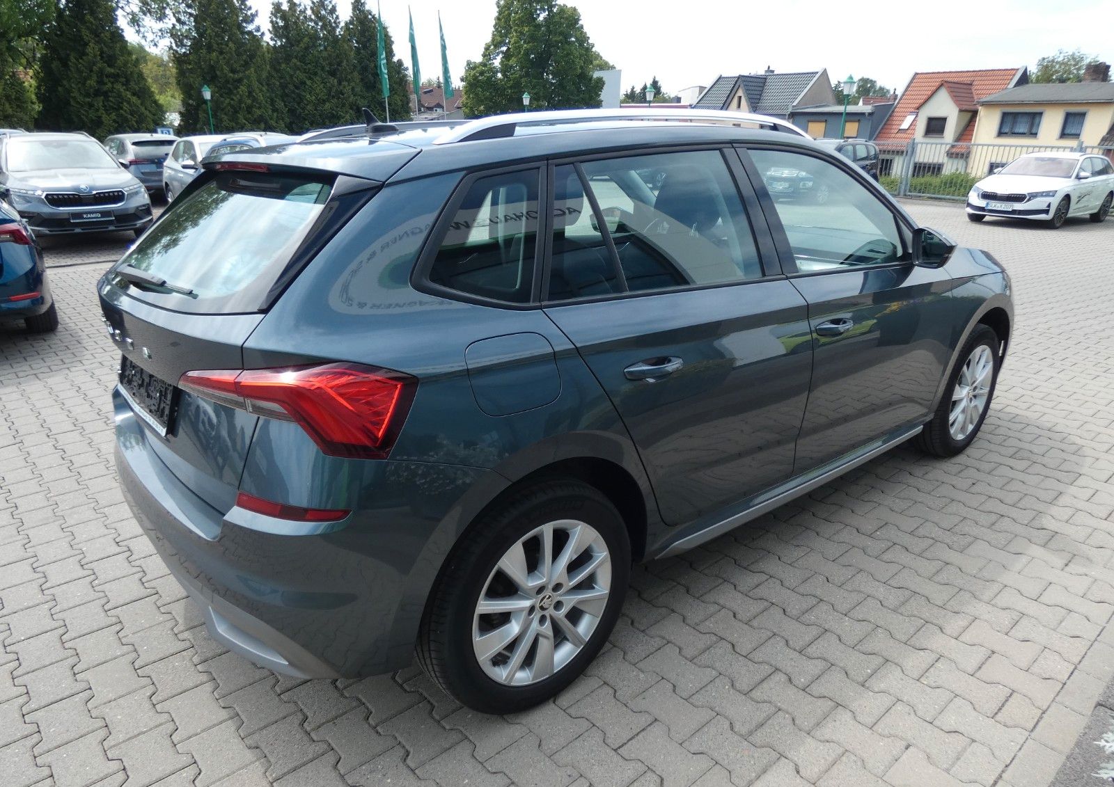 Skoda Kamiq Style - Samsaru's Car Outlet