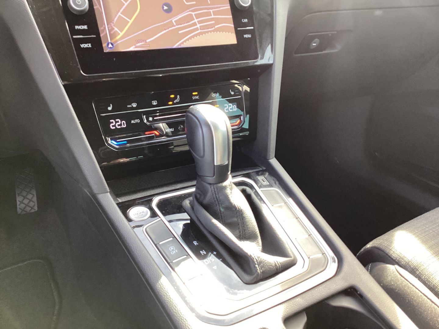 Volkswagen Passat Variant Business 2.0 TDI - Samsaru's Car Outlet