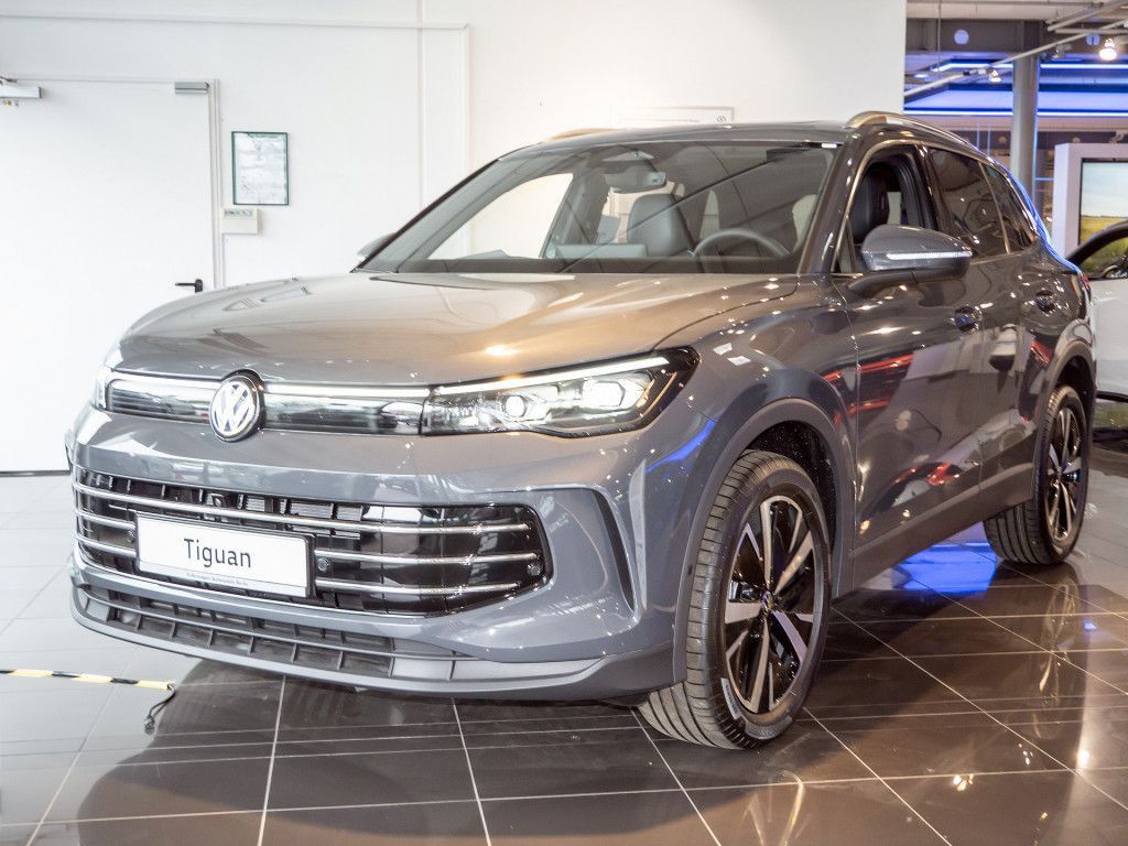 Volkswagen Tiguan 2.0TSI DSG Elegance 4x4 P-DACH LEDER H&K