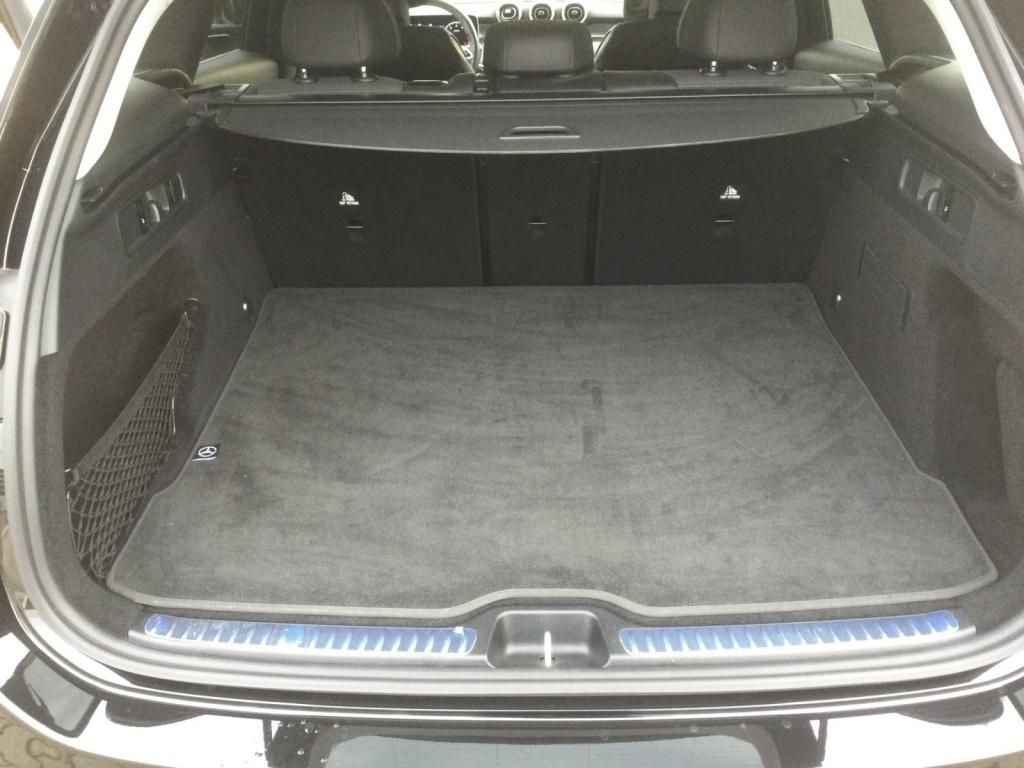 Mercedes-Benz GLC 200 4MATIC Avantgarde - Samsaru's Car Outlet