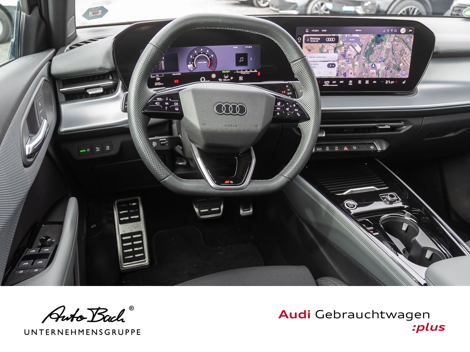Audi Q3 S line TFSI Stronic Navi LED CarPlay ACC AHK