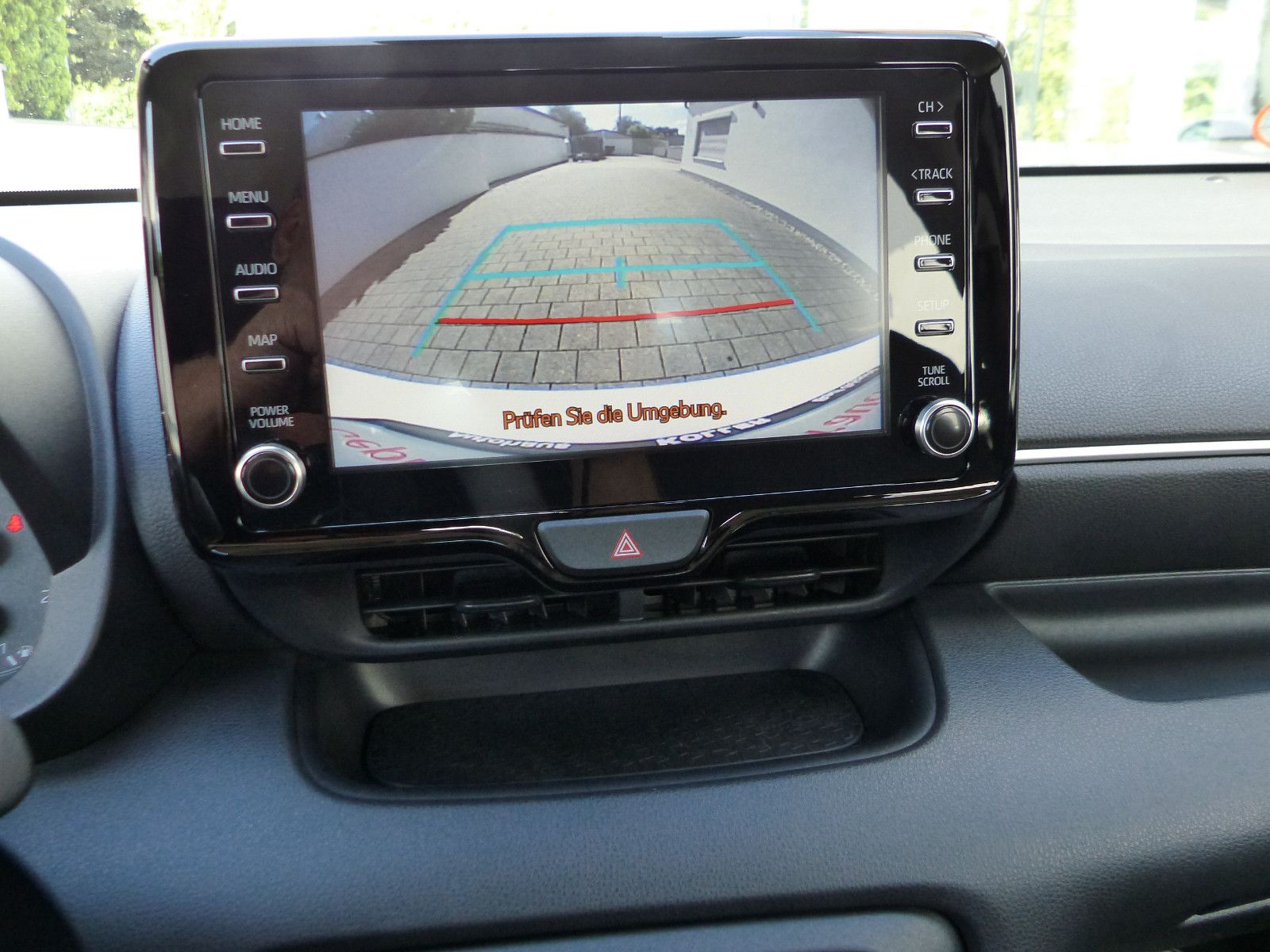 Toyota Yaris 1.5 VVT-iE Automatik Comfort - Samsaru's Car Outlet