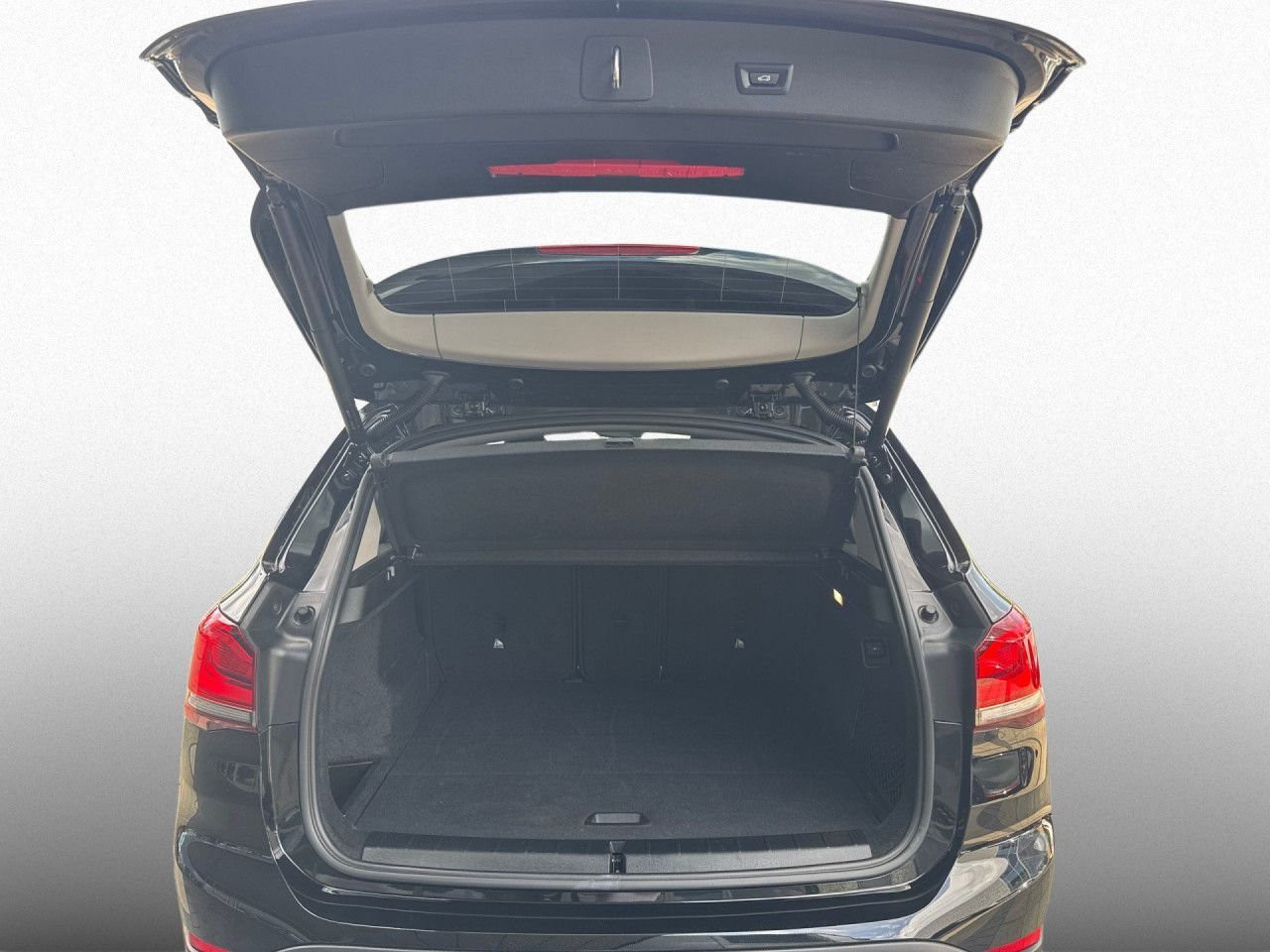BMW X1 xD 20i Advantage - Samsaru's Car Outlet
