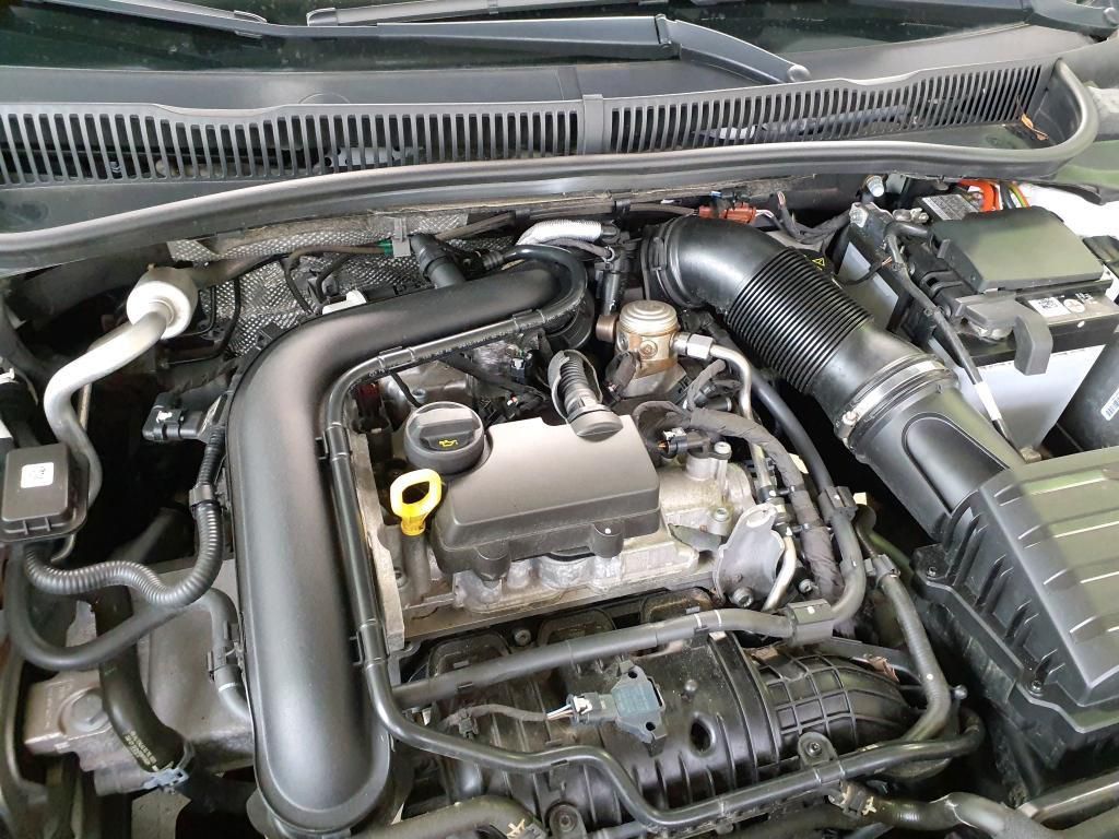 Volkswagen Taigo 1.0 TSI - Samsaru's Car Outlet