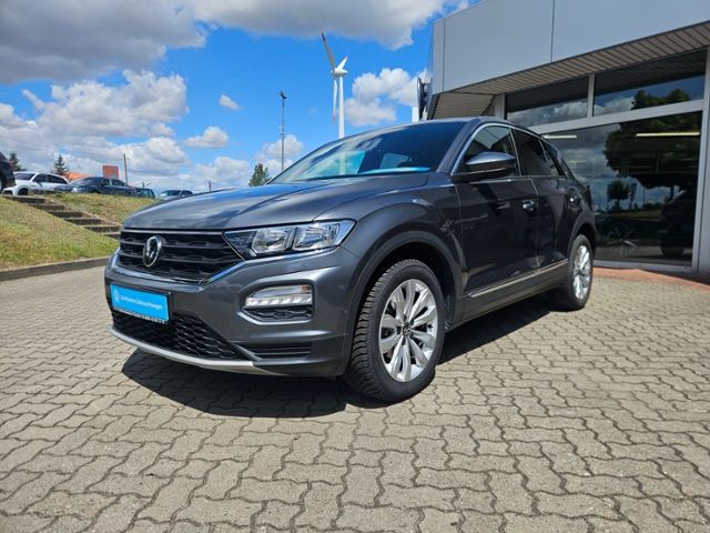 Volkswagen T-Roc Sport - Samsaru's Car Outlet