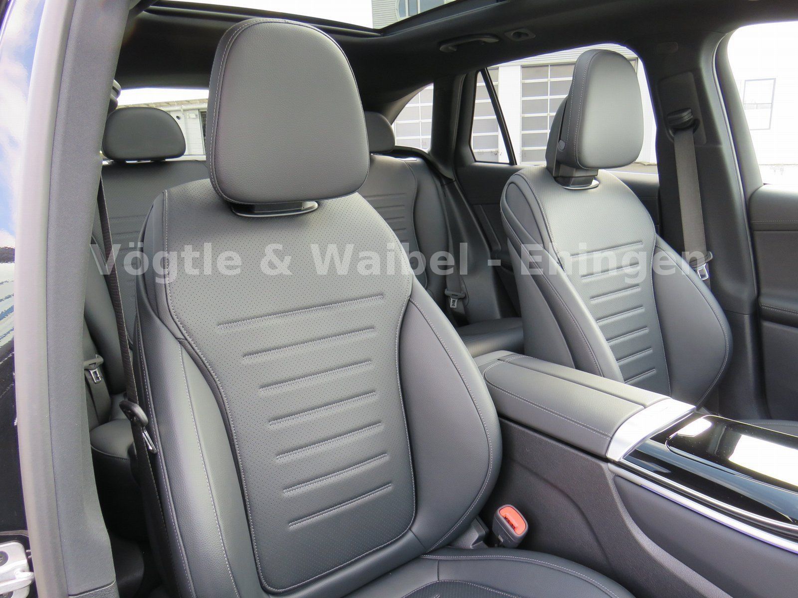 Mercedes-Benz GLC 200 4M AMG-ADVANCED-PLUS - Samsaru's Car Outlet
