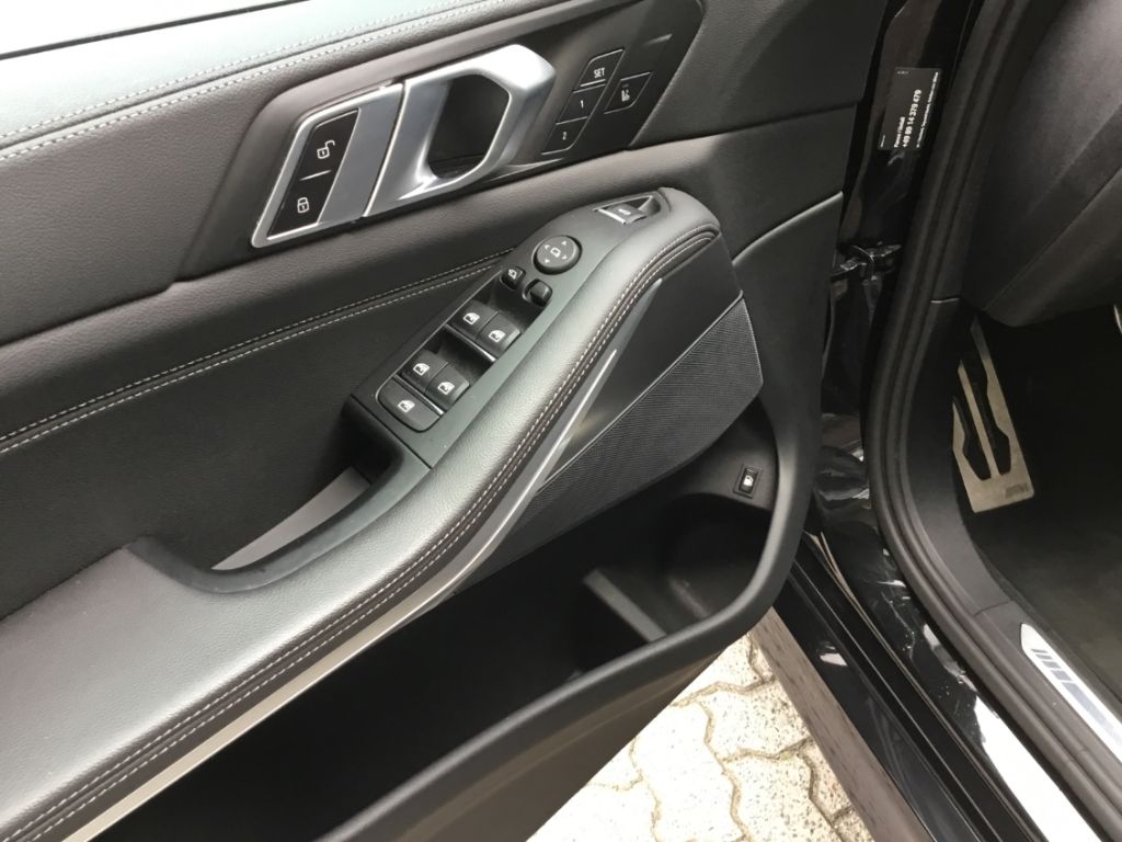 BMW X5 xDrive 45e M-Sport HUD Panodach Navi Leder