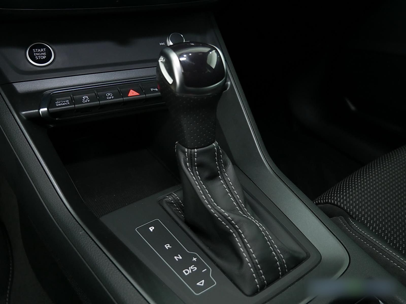 Audi Q3 35 TDI qu S tronic S Line - Samsaru's Car Outlet