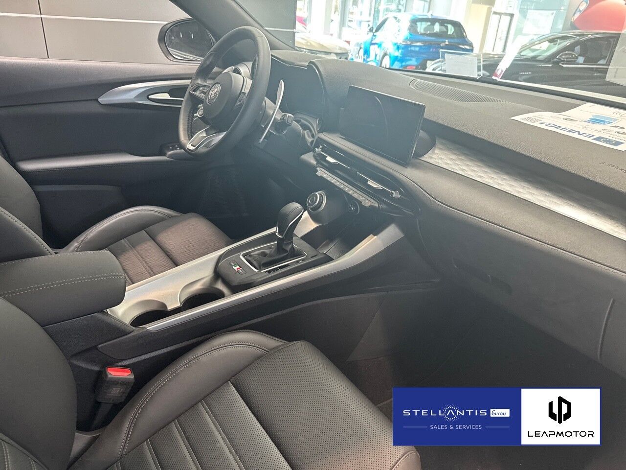 Alfa Romeo Tonale PHEV Q4 Veloce Navi LED Kamera Sound