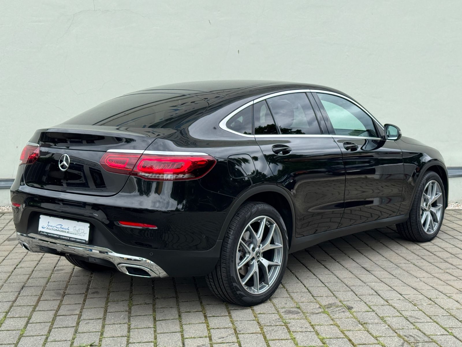 Mercedes-Benz GLC 300 d 4-Matic Business - Samsaru's Car Outlet