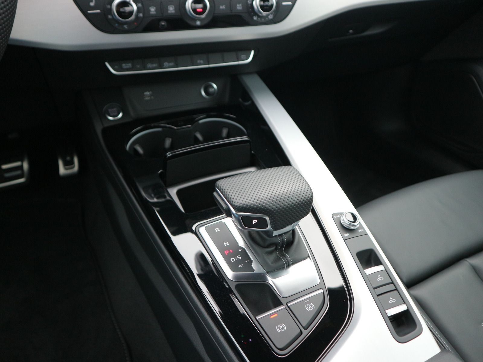 Audi A5 Cabriolet S line 40 TDI quattro S tronic ACC