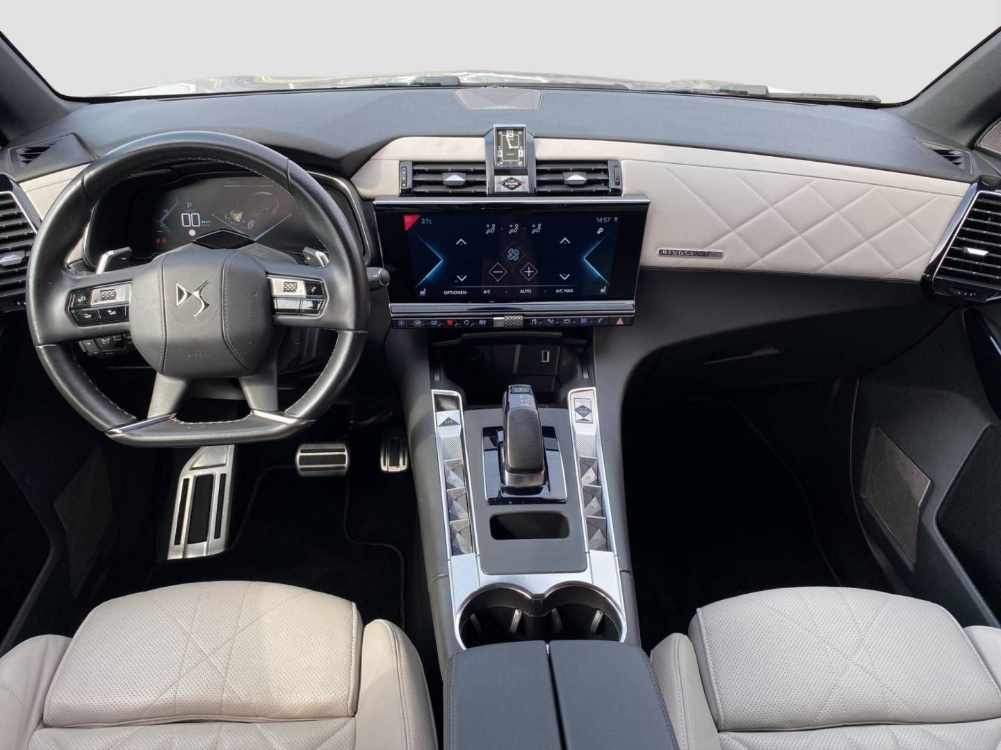 DS Automobiles DS7 (Crossback) E-Tense 300 1.6