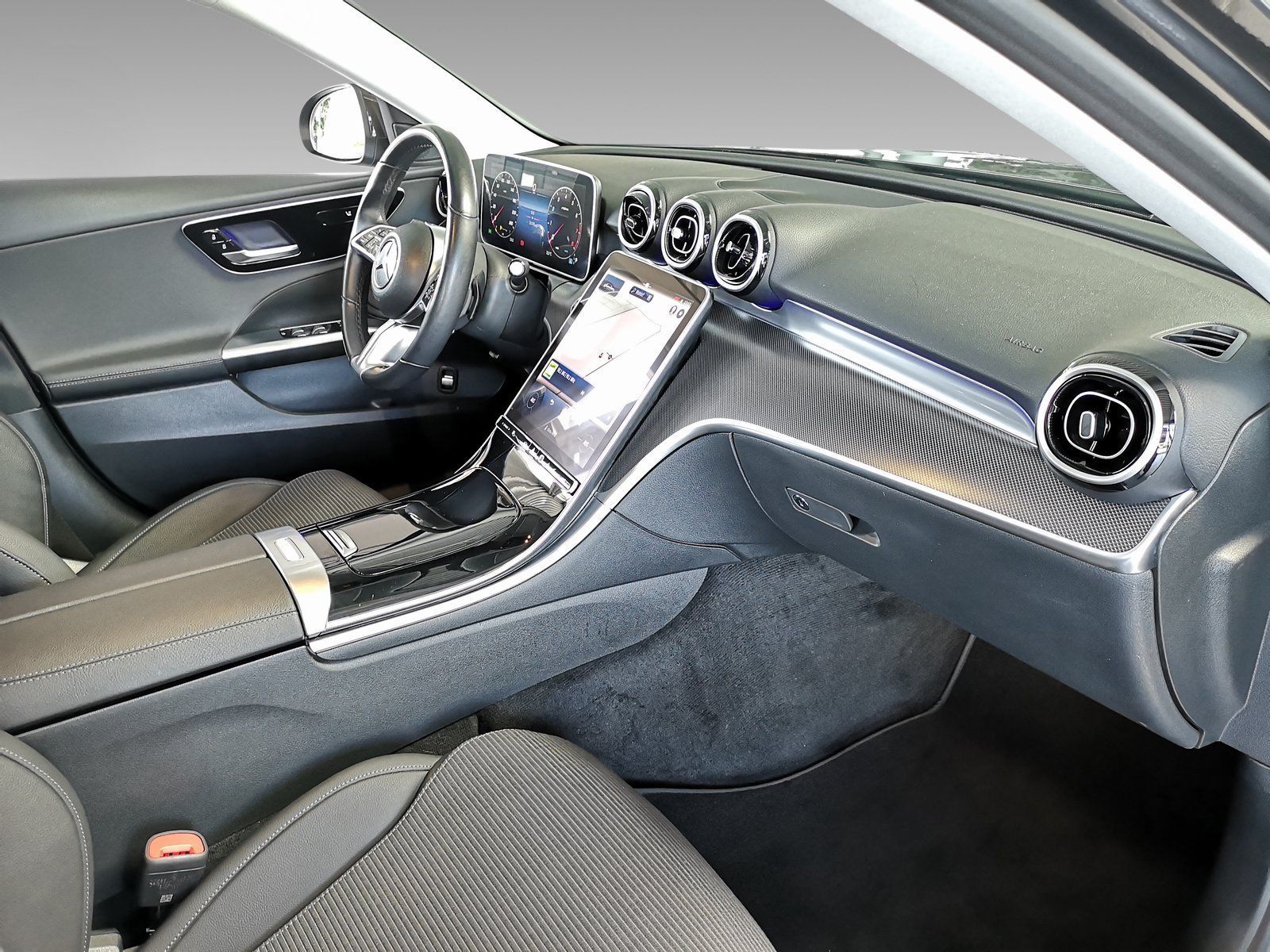 Mercedes-Benz C 180 Avantgarde - Samsaru's Car Outlet