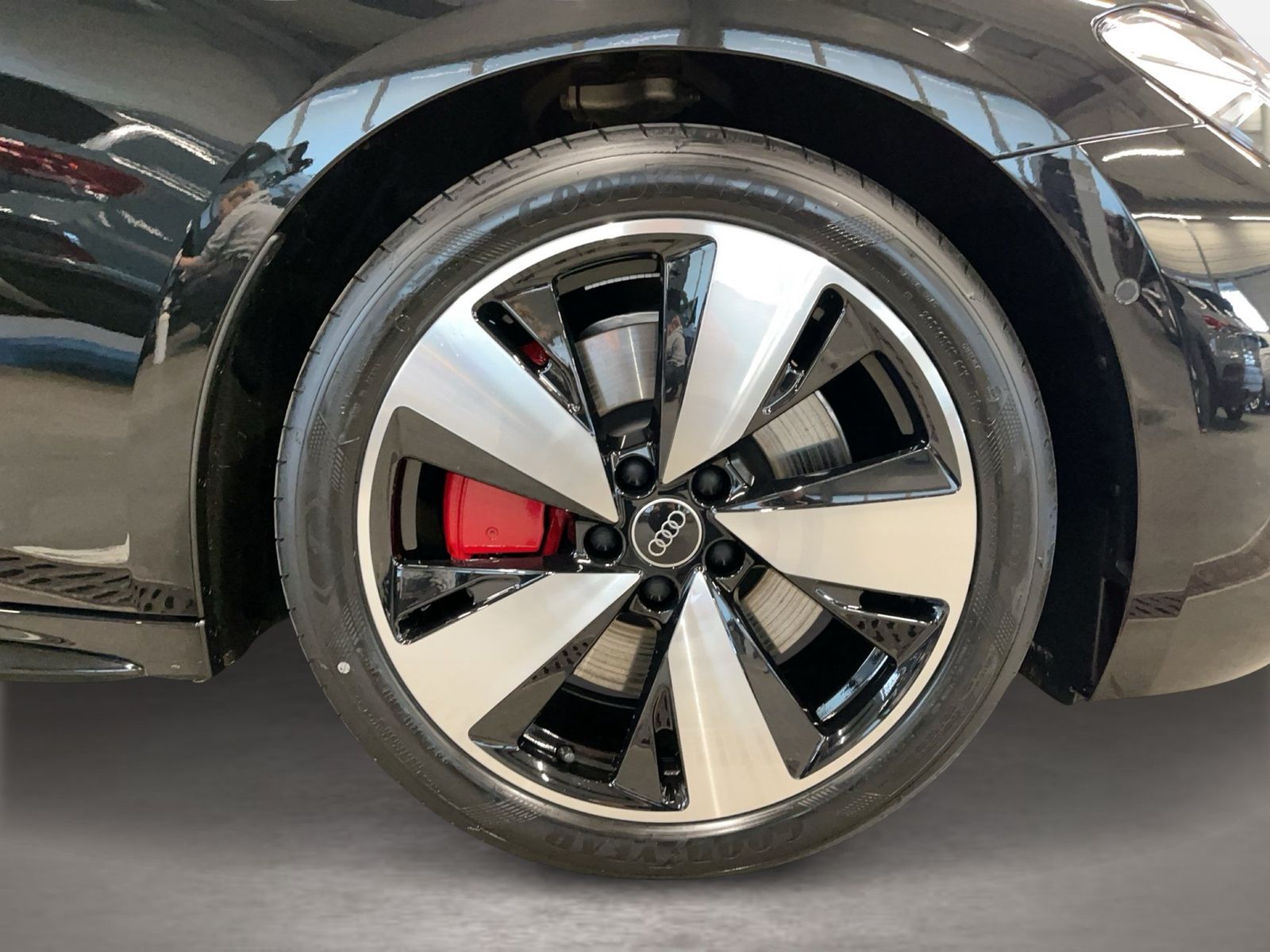 Audi A5 Avant e-hybrid quattro S line edition one S t