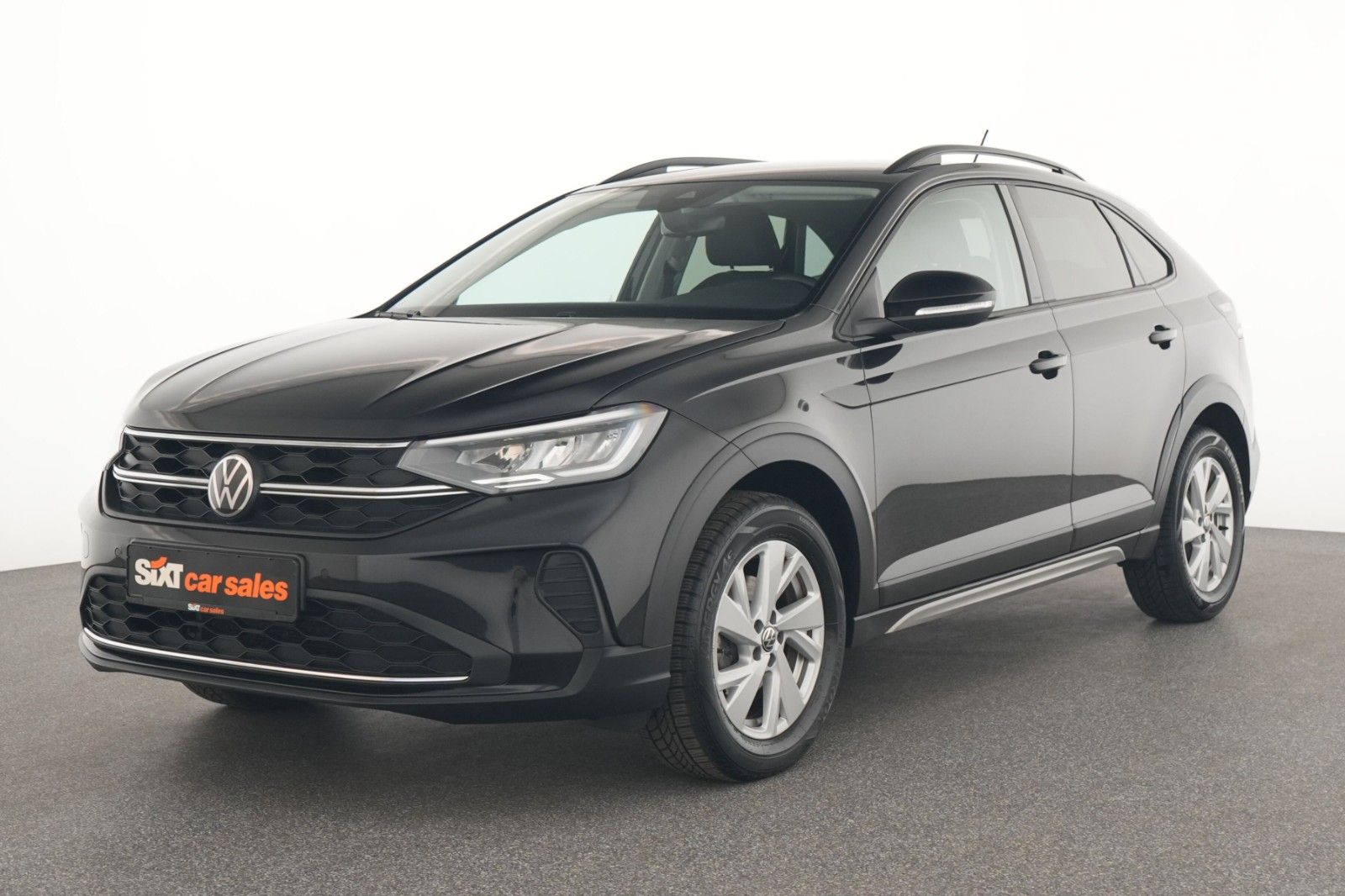 Volkswagen Taigo 1.0 TSI Life - Samsaru's Car Outlet